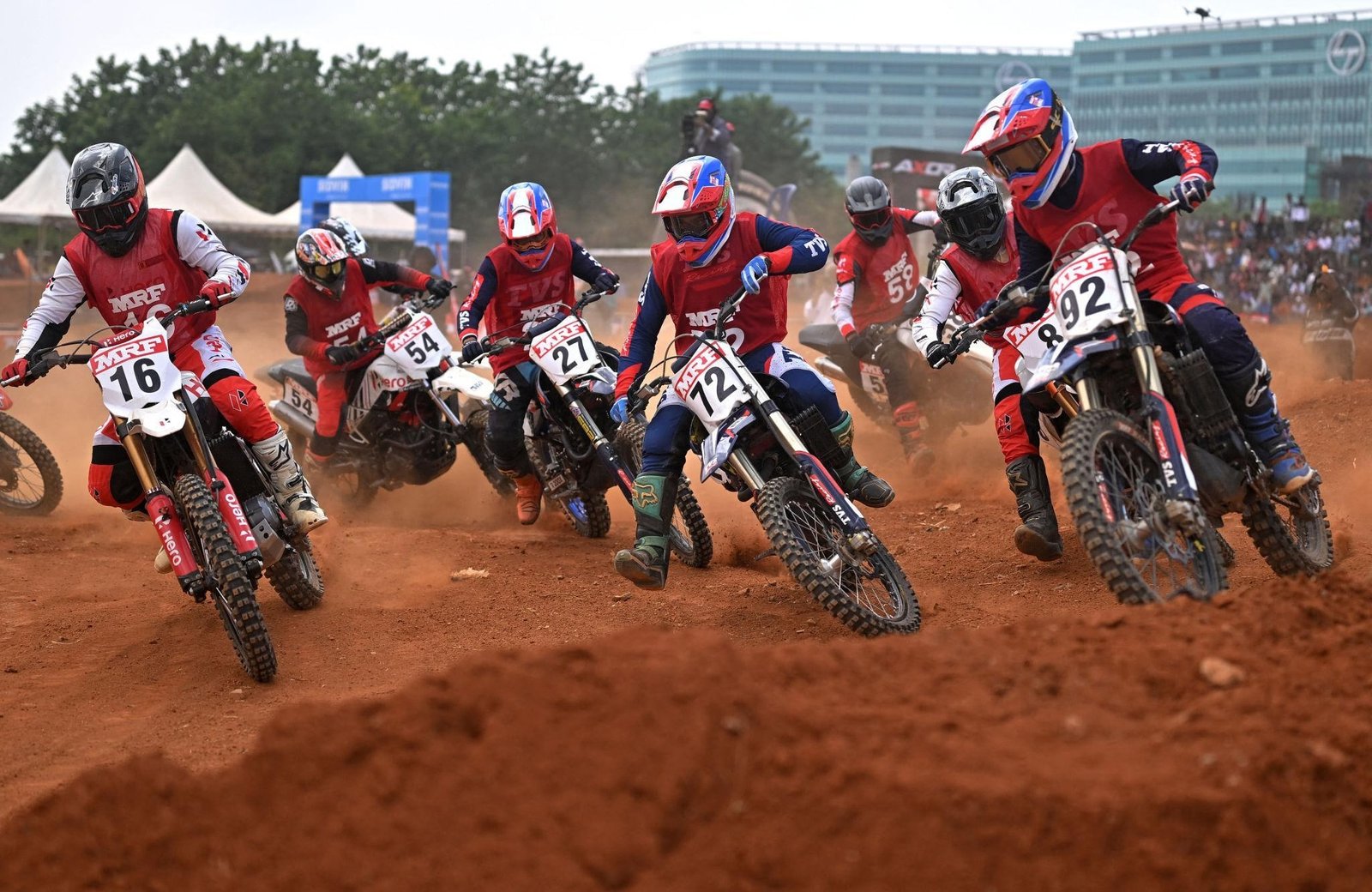 Dirt Racing
